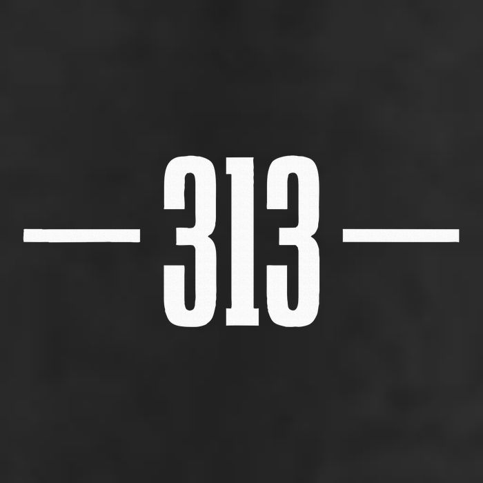 Detroit Michigan 313 Area Code Pride Retro Golf Towel