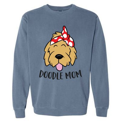 Doodle Mom Cute Goldendoodle Mom Doodle Mama Great Gift Garment-Dyed Sweatshirt