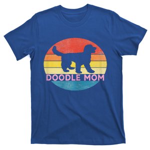 Doodle Mom Cute Goldendoodle Dog T-Shirt