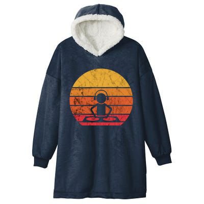 Dj Music Producer Beatmaker Retro Vintage Sunset Turntable Gift Hooded Wearable Blanket