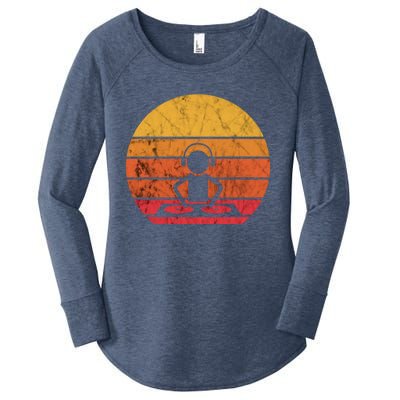 Dj Music Producer Beatmaker Retro Vintage Sunset Turntable Gift Women's Perfect Tri Tunic Long Sleeve Shirt