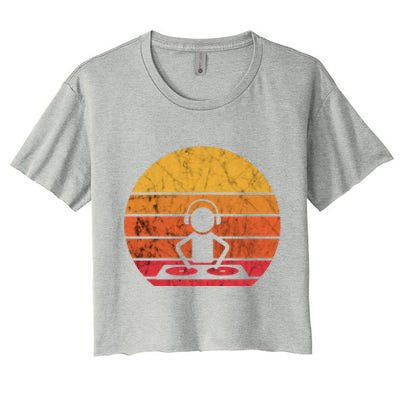 Dj Music Producer Beatmaker Retro Vintage Sunset Turntable Gift Women's Crop Top Tee