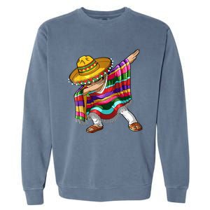 Dabbing Mexican Poncho Cinco De Mayo Men Sombrero Dab Garment-Dyed Sweatshirt