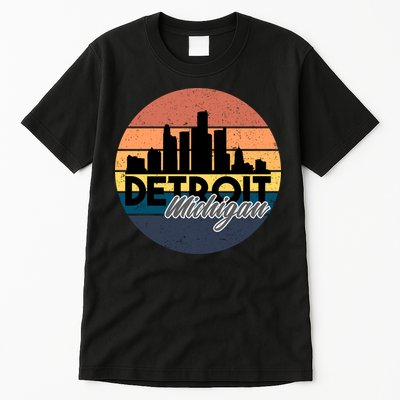 Detroit Michigan Retro Skyline Tall T-Shirt