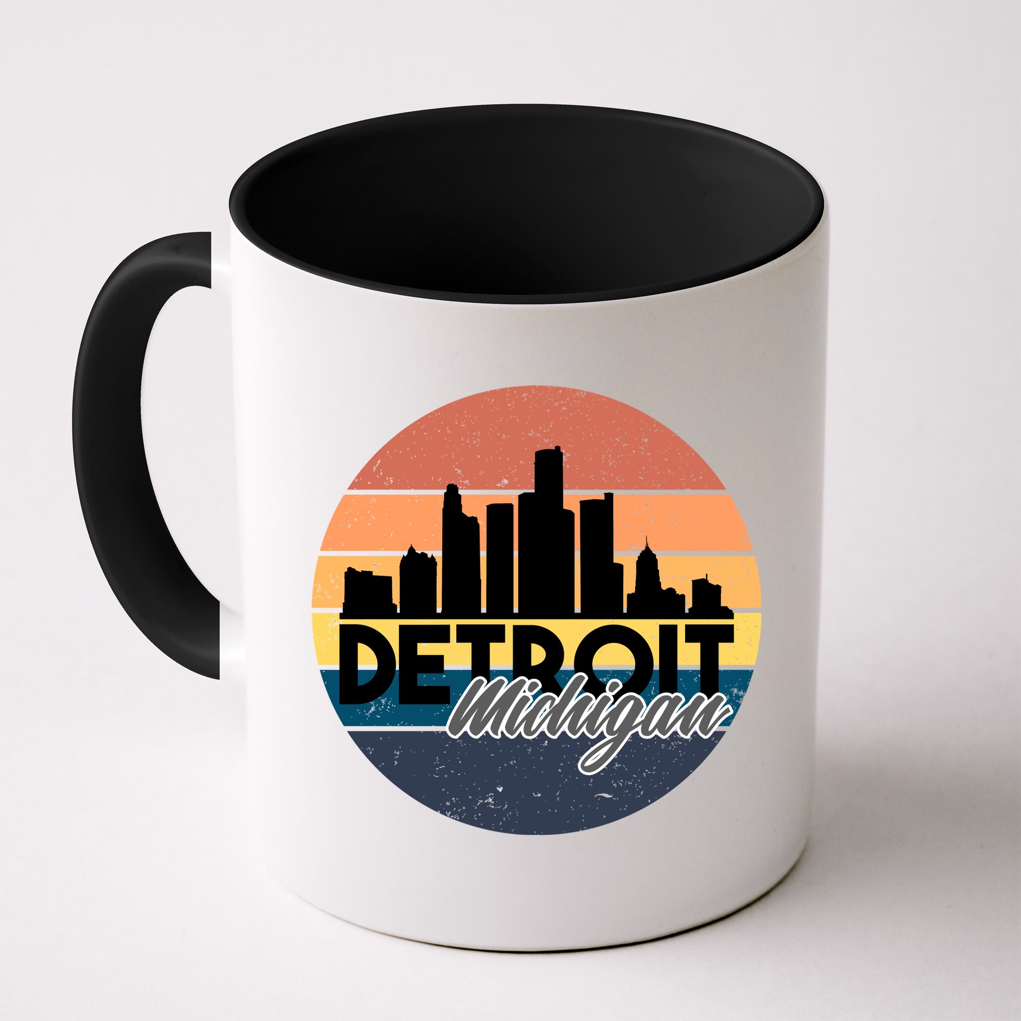 Detroit Michigan Retro Skyline Mug