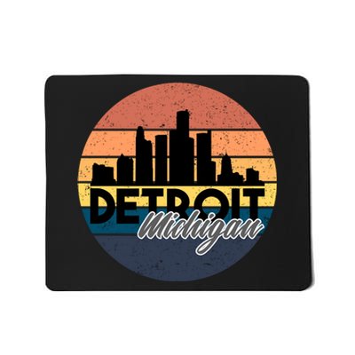 Detroit Michigan Retro Skyline Mousepad