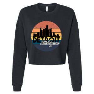 Detroit Michigan Retro Skyline Cropped Pullover Crew