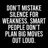 Don’t Mistake Silence For Weakness Smart People Drawstring Bag