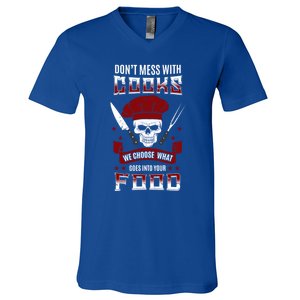 Dont Mess With Chef Cooks Kitchen Cooking Skull Funny Funny Gift V-Neck T-Shirt