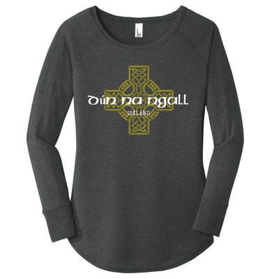 Dun Na Ngall Donegal Ireland Vintage Celtic Cross Women's Perfect Tri Tunic Long Sleeve Shirt