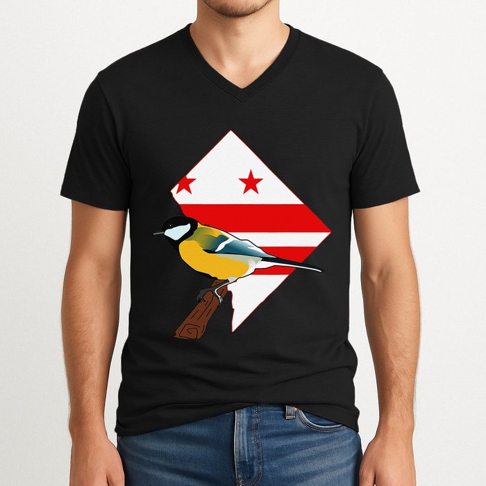 District Of Columbia Us Flag State Bird V-Neck T-Shirt