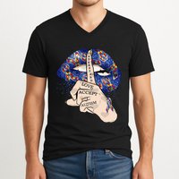 Don't Judge What You Don't Understand Autism Awareness Lip V-Neck T-Shirt