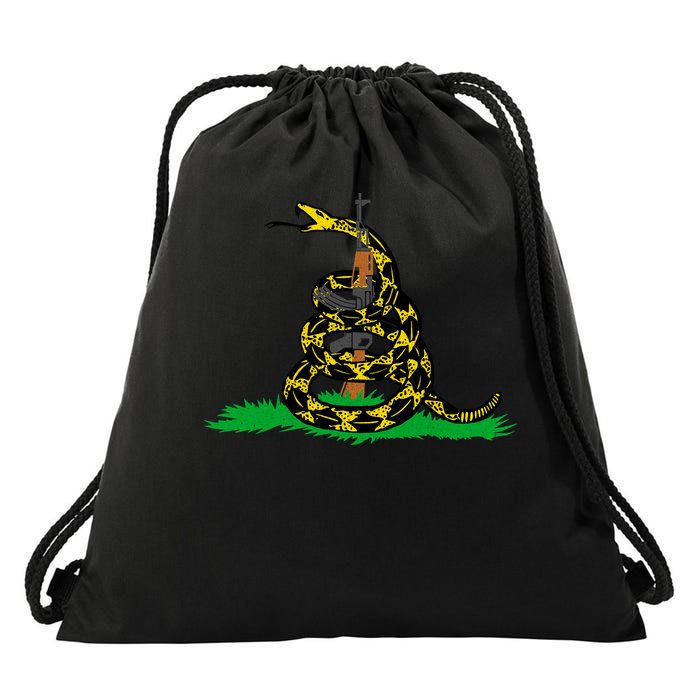 Don't Tread On Guns Drawstring Bag