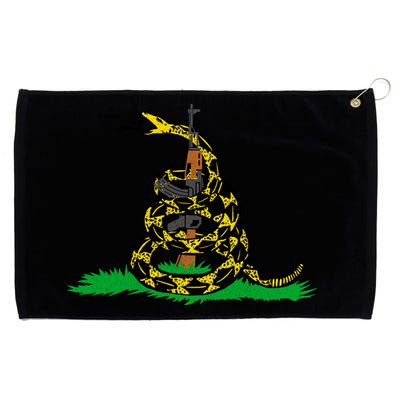 Don't Tread On Guns Grommeted Golf Towel