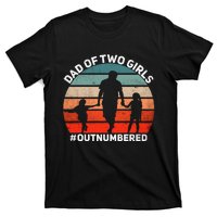 Dad of two Outnumbered Retro 2 Daughters Father's Day T-Shirt