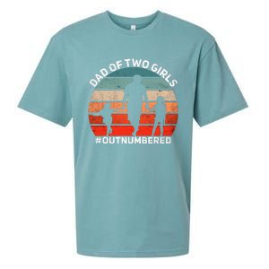 Dad of two Outnumbered Retro 2 Daughters Father's Day Sueded Cloud Jersey T-Shirt