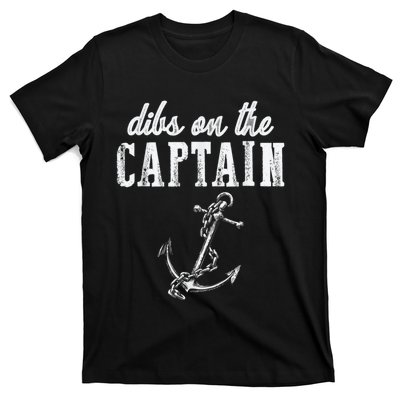 Dibs On The Captain Funny Captain Wife Retro Vintage Design T-Shirt