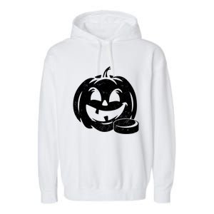 Distressed Pumpkin Hockey Halloween Hockey Player Gift Garment-Dyed Fleece Hoodie