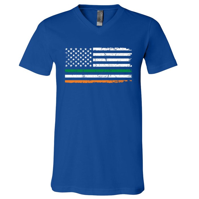 Distressed Patriotic Irish American Flag Gift V-Neck T-Shirt