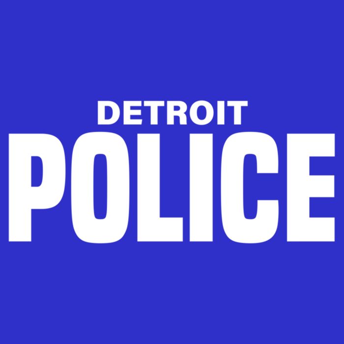 Detroit Police Officer Michigan Policeman Uniform Duty Cool Gift V-Neck T-Shirt