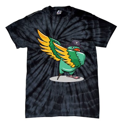 Dabbing Pirate Parrot Gift Illustration Bird Lovers Tie-Dye T-Shirt