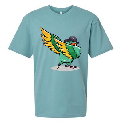 Dabbing Pirate Parrot Gift Illustration Bird Lovers Sueded Cloud Jersey T-Shirt