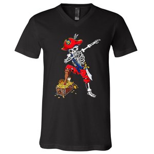 Dabbing Pirate Skeleton Dab Kids Halloween Costume Gift V-Neck T-Shirt