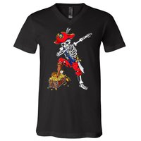 Dabbing Pirate Skeleton Dab Kids Halloween Costume Gift V-Neck T-Shirt