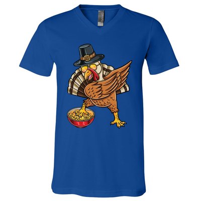 Dabbing Pilgrim Turkey Mac And Cheese Thanksgiving Gift V-Neck T-Shirt