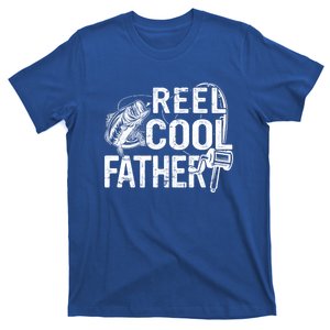 Distressed Reel Cool Father Fishing Fathers Day Meaningful Gift T-Shirt