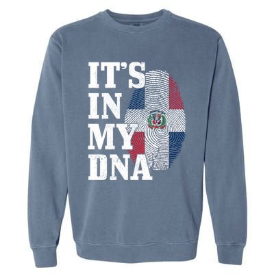 Dominican Republic It's In My Dna Dominican Flag Pride Cute Gift Garment-Dyed Sweatshirt