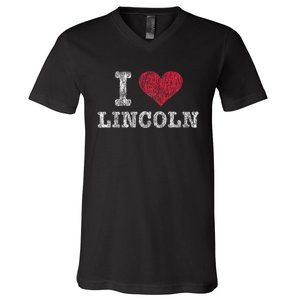 Distressed Retro I Love Lincoln Souvenir V-Neck T-Shirt