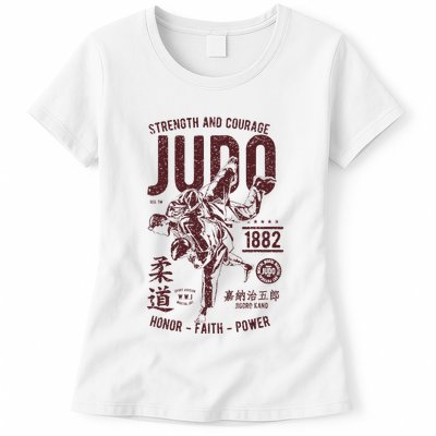 Distressed Retro Judo Outfit Vintage Judo Womens T-Shirt