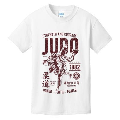 Distressed Retro Judo Outfit Vintage Judo Kids T-Shirt