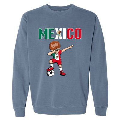 Dabbing Soccer Boy Mexico Soccer Fans Jersey Mexican Flag Garment-Dyed Sweatshirt