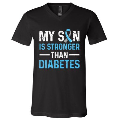 Diabetic Support Design for a Dad or Mom of a T1D Son V-Neck T-Shirt