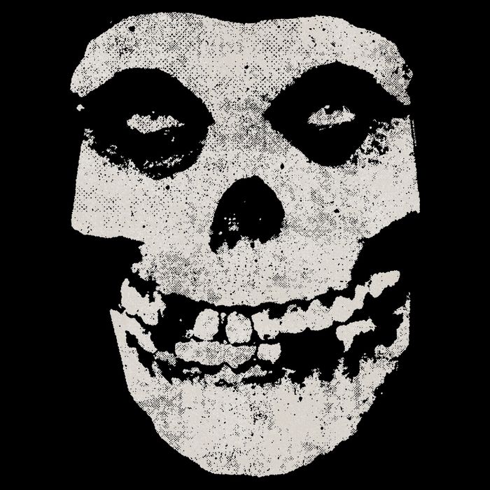 Distressed Skull Cooling Performance Crew T-Shirt