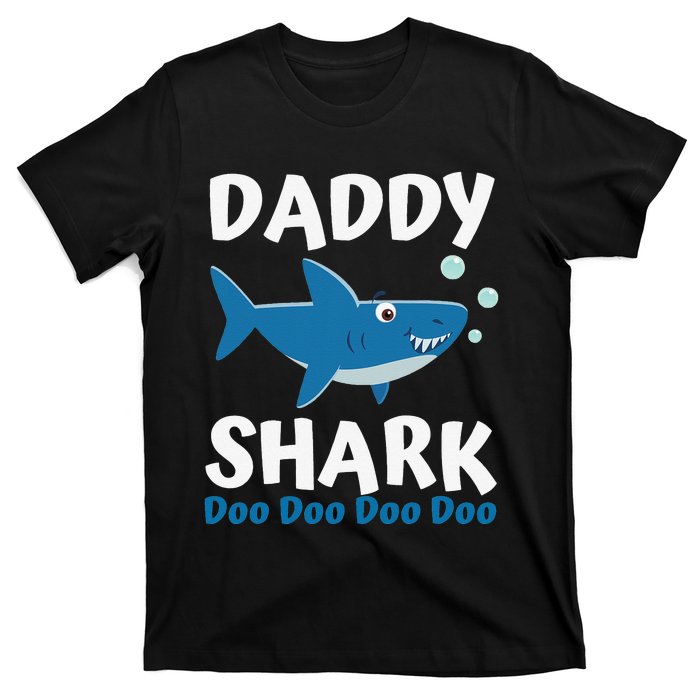 Daddy Shark Fathers Day Gift from Wife Son Daughter T-Shirt