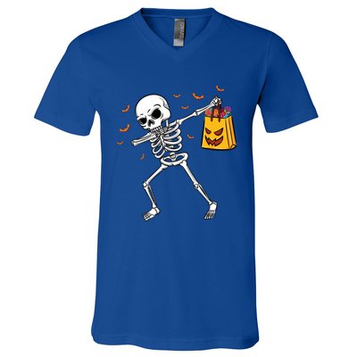 Dabbing Skeleton Halloween Gift V-Neck T-Shirt