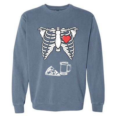 Dad Skeleton Halloween Beer Pizza Funny Pregnancy Couple Garment-Dyed Sweatshirt