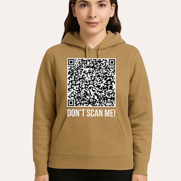 DonT Scan Me! Qr Scan Me Joke Funny Middle Finger Hoodie
