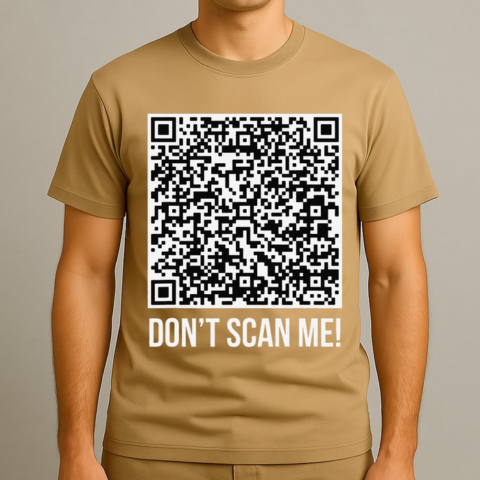 DonT Scan Me! Qr Scan Me Joke Funny Middle Finger T-Shirt