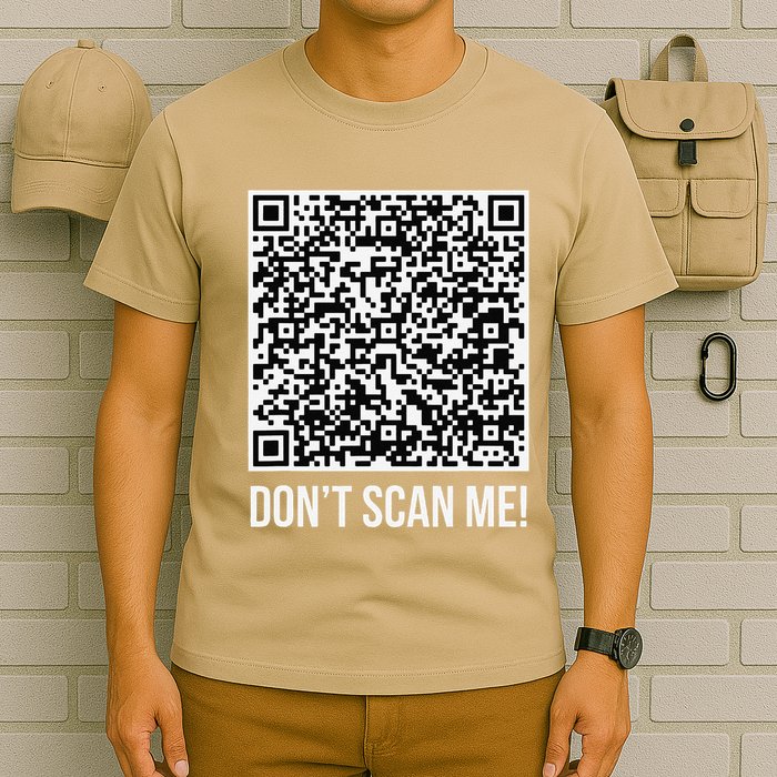 DonT Scan Me! Qr Scan Me Joke Funny Middle Finger T-Shirt