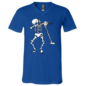 Dabbing Skeleton Metal Detector Halloween Funny Dab Humor Cool Gift V-Neck T-Shirt