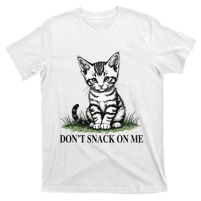 DonT Snack On Me Funny Cat Eating Dogs Cats T-Shirt