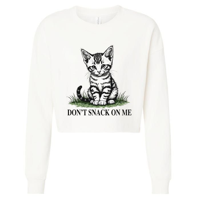 DonT Snack On Me Funny Cat Eating Dogs Cats Cropped Pullover Crew