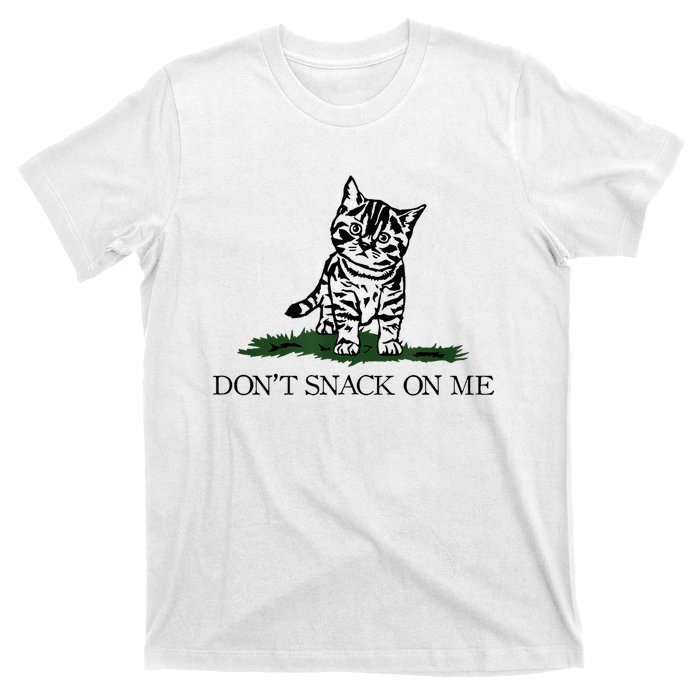 DonT Snack On Me Yellow Cat TheyRe Eating Pets Funny Trump T-Shirt