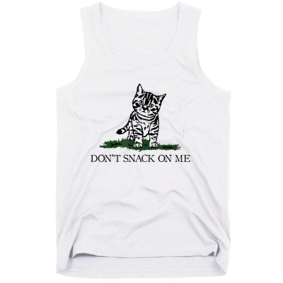 DonT Snack On Me Yellow Cat TheyRe Eating Pets Funny Trump Tank Top