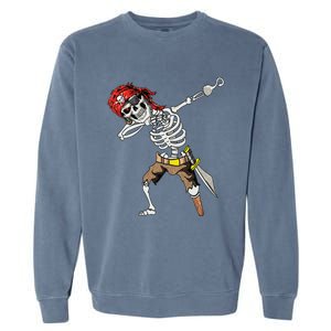 Dabbing Skeleton Pirate Halloween Jolly Roger Pirate Garment-Dyed Sweatshirt