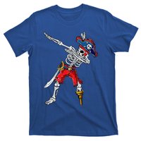 Dabbing Skeleton Pirate Halloween Funny Gift T-Shirt